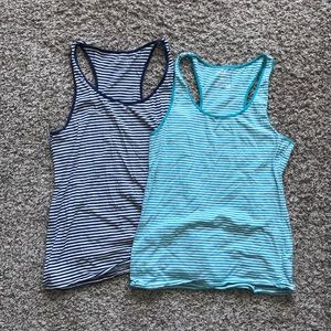 Set of 2 racer back tank tops